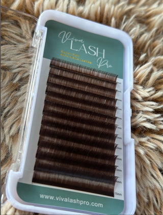 .07 Brown Volume Lashes